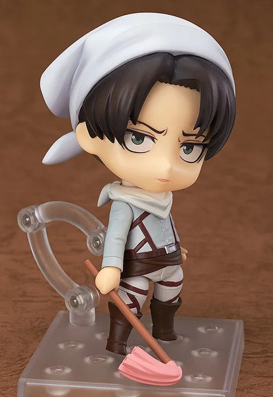 Attack on Titan Levi Ackerman (Cleaning) Mini Action Figure — 10cm (Boxed)