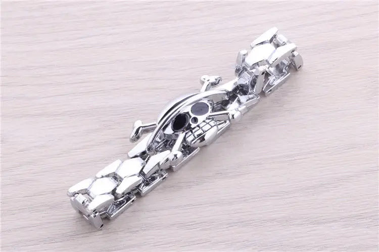 One Piece Animation Peripheral Bracelet OnePiece Logo Bracelet Alloy Fashion anime Animation Jewelry