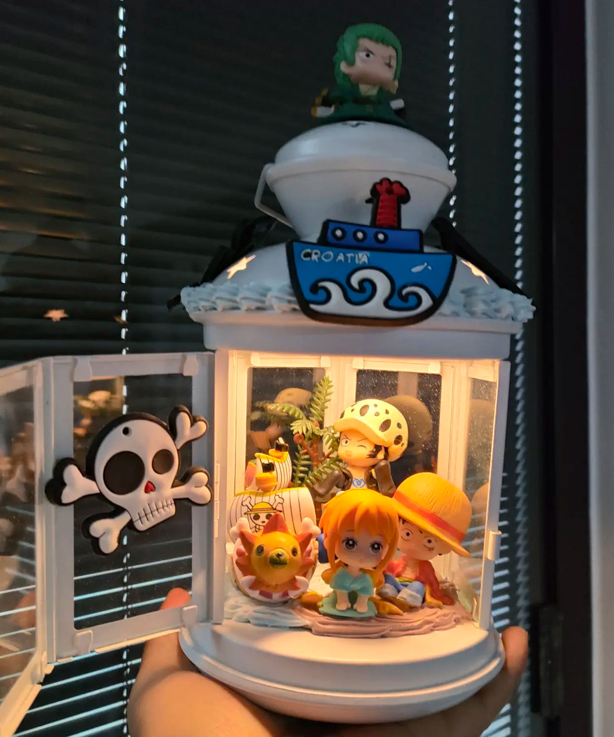 Luffy One Piece DIY Desk Lamp – Anime Night Light