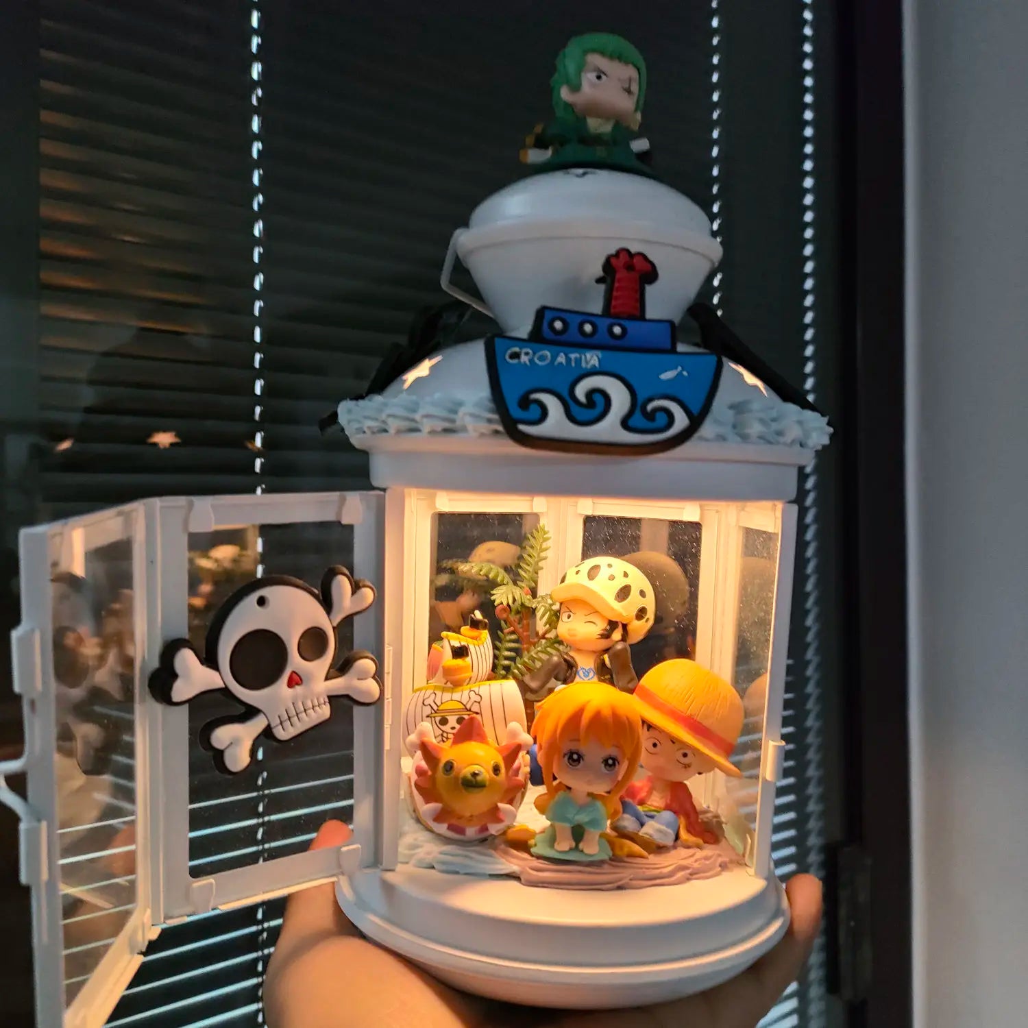 Luffy One Piece DIY Desk Lamp – Anime Night Light