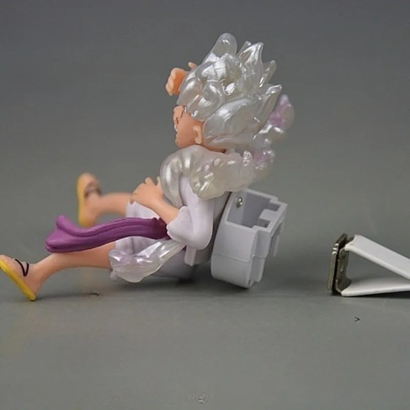 One Piece Car Air Outlet Perfume Clip Model Ornaments Luffy Captain Zoro Action Figures Auto Air Conditioning Port Decor