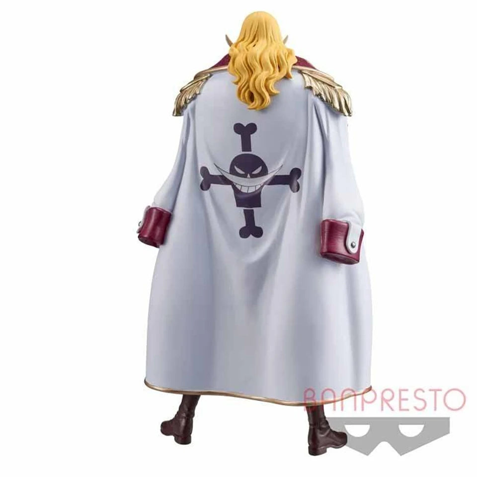 Whitebeard Kimono Figure – One Piece DXF Collectible Desktop Ornament