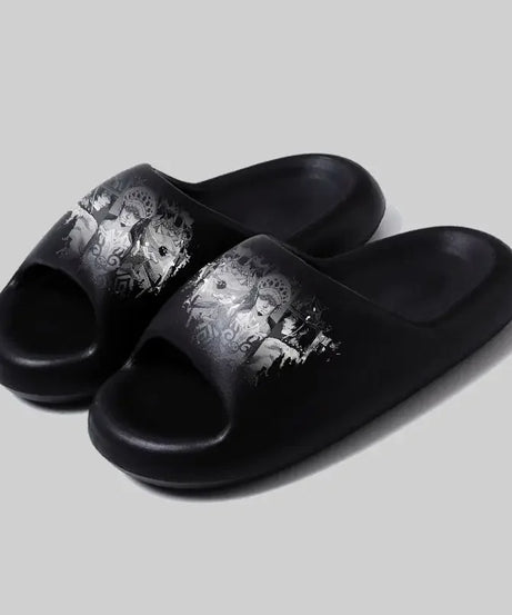 One Piece Luffy Zoro Cute soft bottom flip-flop personality stylish and comfortable men and women sandals holiday gift