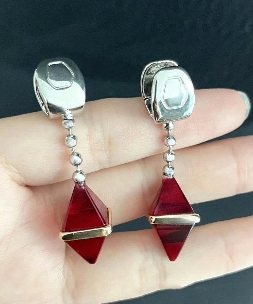 Anime HUNTER×HUNTER Kurapika Ear Clip No Piercing Eardrop Red Zircon Pendant Unisex Gothic Earrings Cosplay Accessories Prop