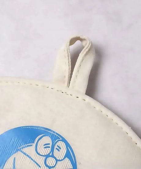 Cute Doraemon Microwave Gloves & Bowl Mat – Heat-Resistant Cartoon Kitchen Set