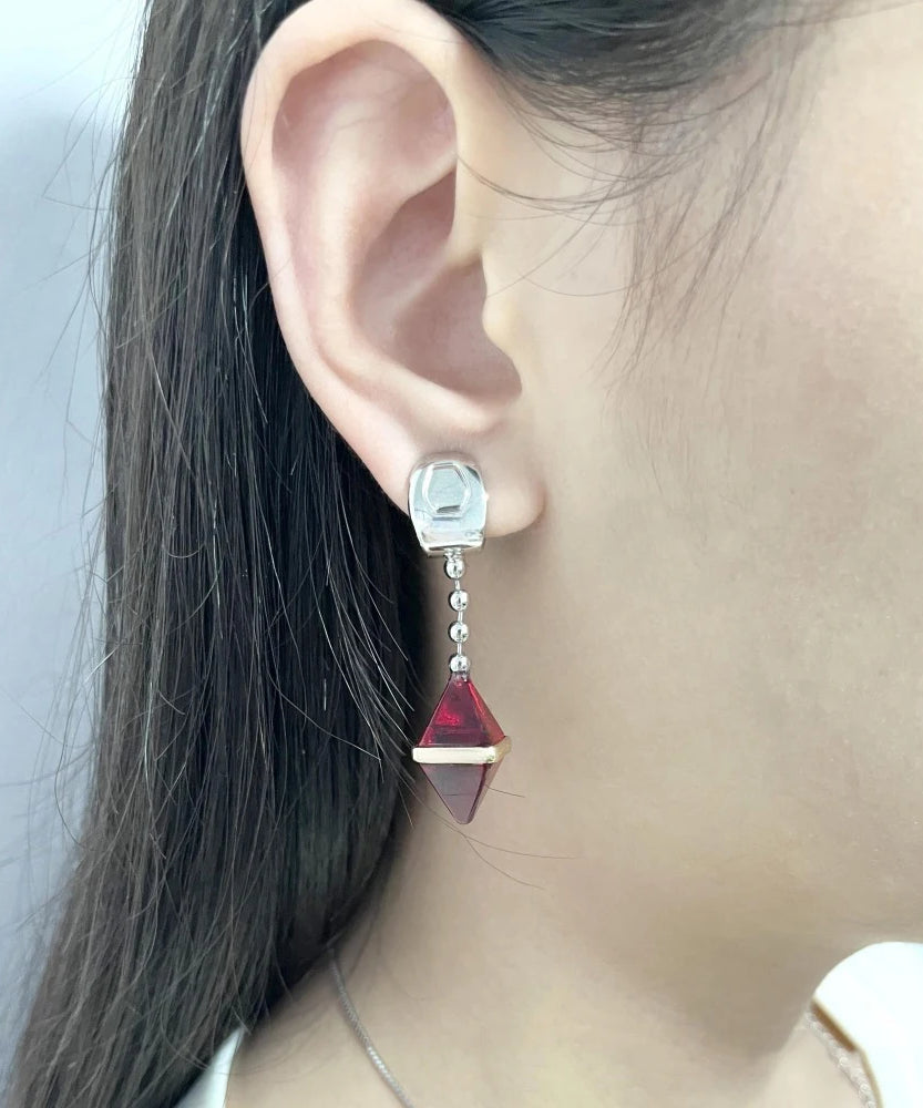 Anime HUNTER×HUNTER Kurapika Ear Clip No Piercing Eardrop Red Zircon Pendant Unisex Gothic Earrings Cosplay Accessories Prop