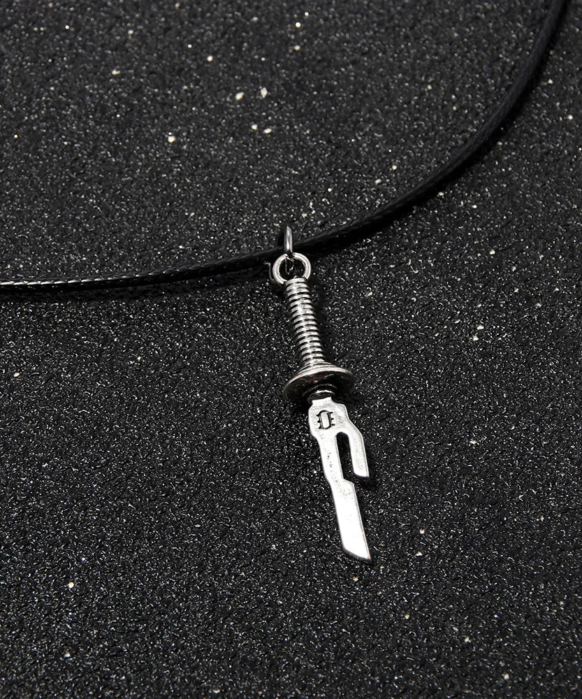 Anime Jujutsu Kaisen Fushiguro Toji Sword Necklace Spear of Tianri Knife Pendant Cosplay Necklaces For Unisex Choker Jewelry