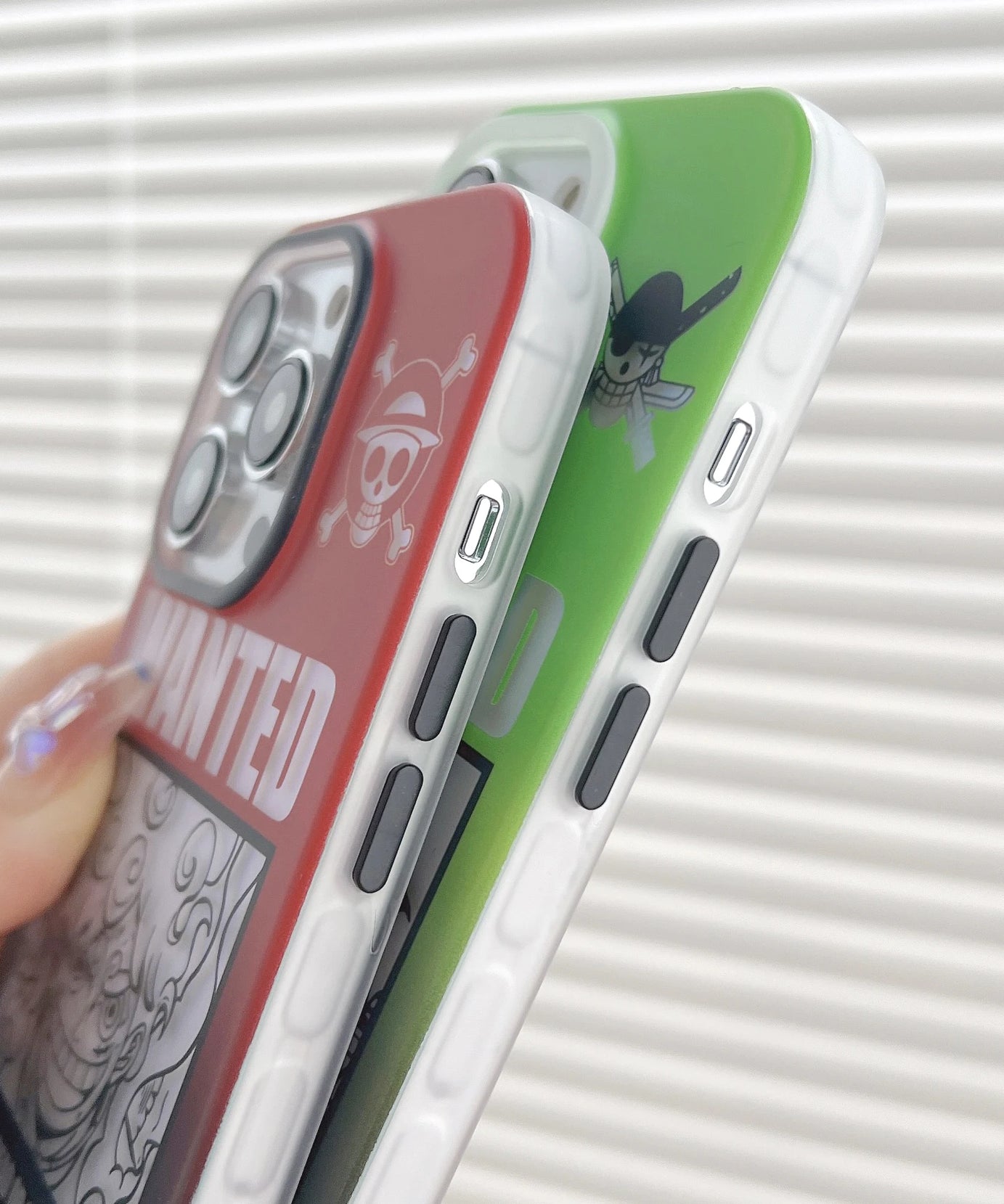 Laser Ones Pieces Luffys Roronoas Zoros Phone Cases For iPhone 15 14 13 12 11 16 Pro Max Back Cover