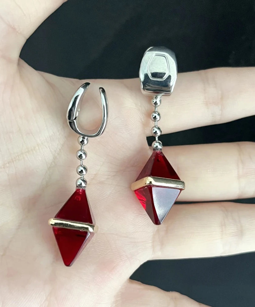 Anime HUNTER×HUNTER Kurapika Ear Clip No Piercing Eardrop Red Zircon Pendant Unisex Gothic Earrings Cosplay Accessories Prop