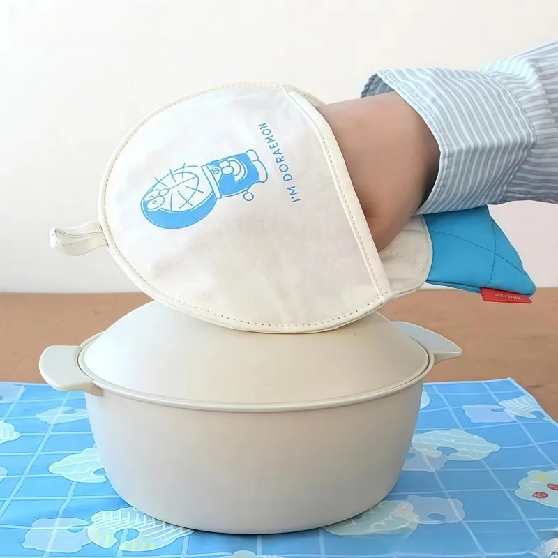 Cute Doraemon Microwave Gloves & Bowl Mat – Heat-Resistant Cartoon Kitchen Set