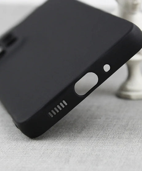 One Piece Shockproof Silicone Case – Google Pixel 4 to 9 Series