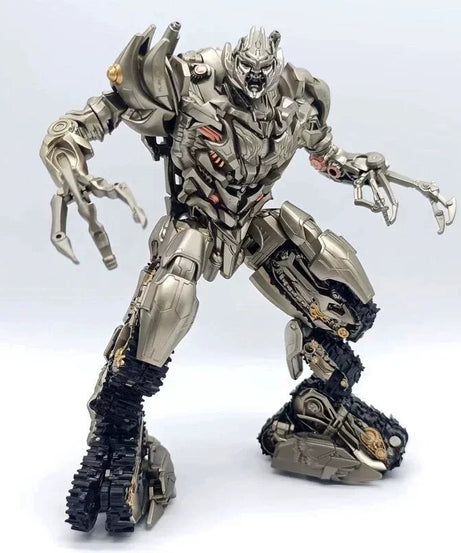 20cm SS13 Decepticons Old Leader Transforming Robot Toy Premium Painted Tank Megatron Action Figure Desktop Ornament Boys Gift