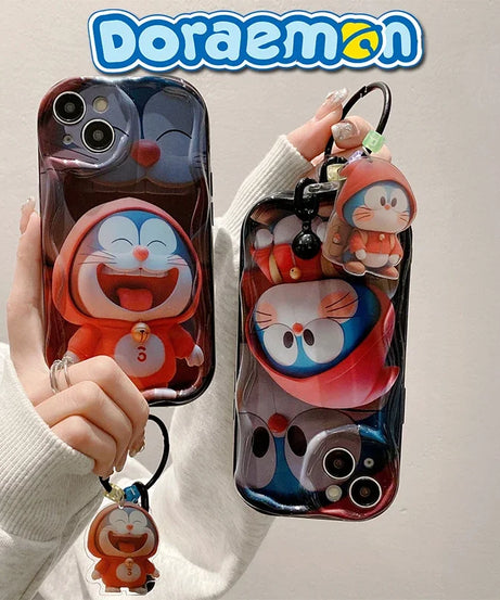Doraemon Wave-Edge Soft Case – Cute 3D Pendant iPhone 13–15 Pro Max