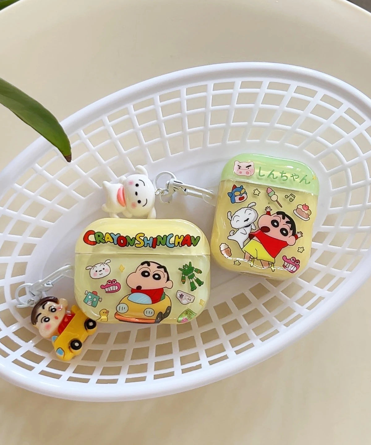 Shin-chan AirPods Case – Cute & Fun Anti-Drop Cover for Pro/Pro 2/3/4