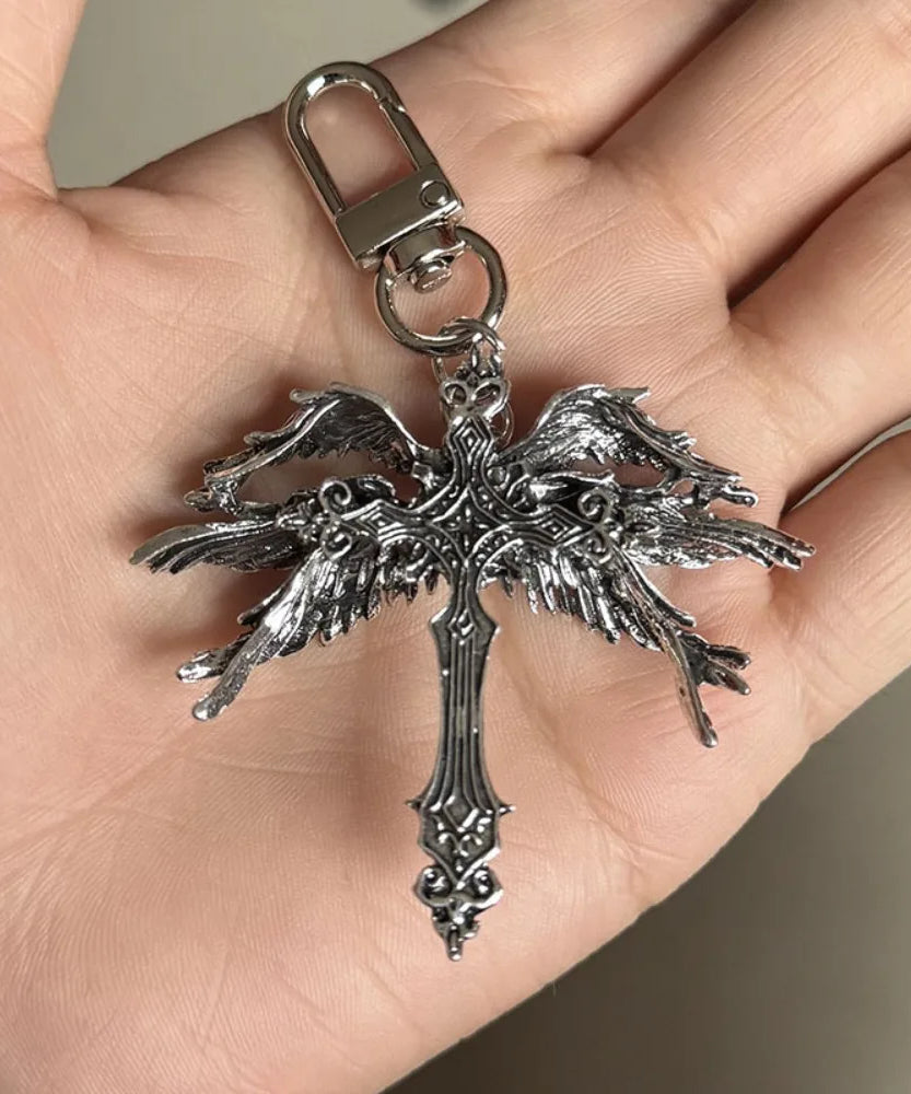 Retro Gothic Jesus Wings Cross Pendant Necklace Jewelry for Men Women Large Vintage Dark Punk Religious Amulet Necklaces Gifts