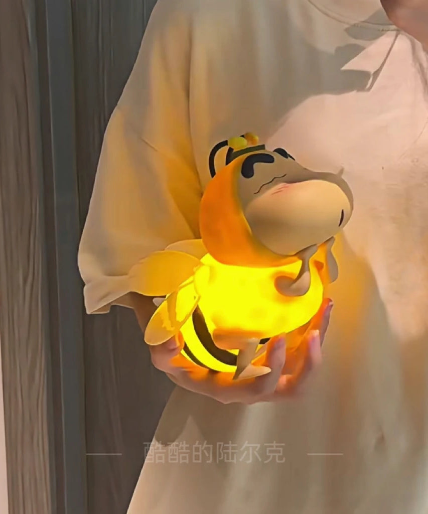 Glowing Shin-Chan Bee Night Light – Cute Anime Bedroom Table Lamp