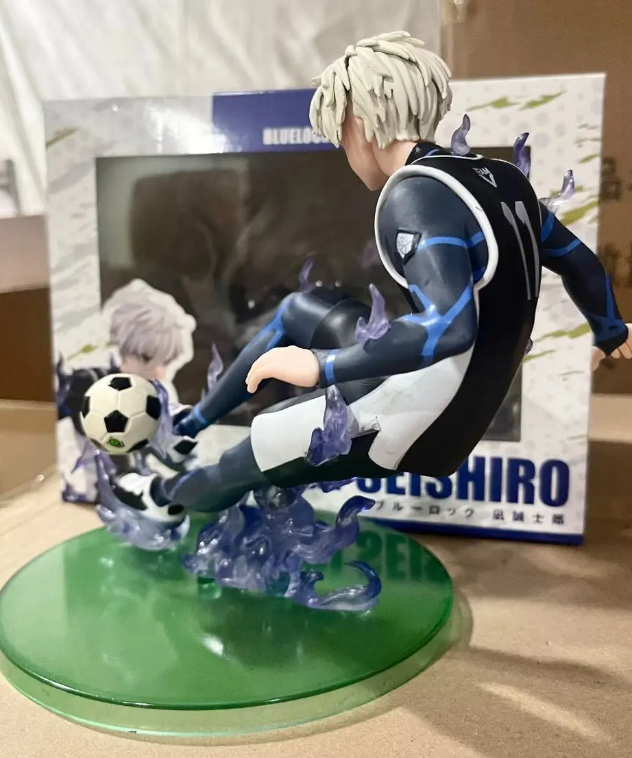 18cm BLUE LOCK Nagi Seishiro Action figure toys doll Christmas gift with box