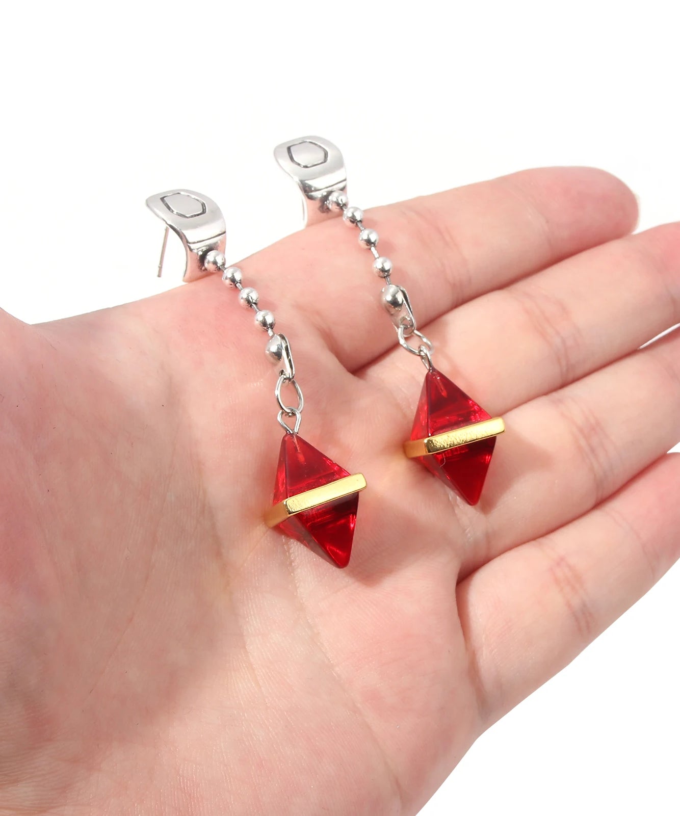 Kurapika Cosplay Ear Clip No Piercing Eardrop Anime Hunter x Hunter Drop Earrings for Women Men Jewelry Gift