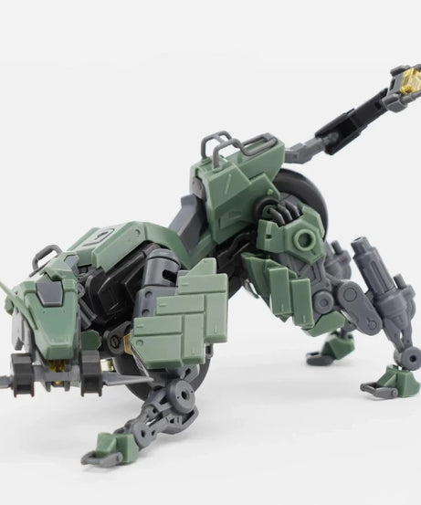 Number 57 1/24 Armored Puppet Hunting Fang Action Figures Assembly Model Kit Transforming Mecha Toy Desktop Ornament Boy Gift