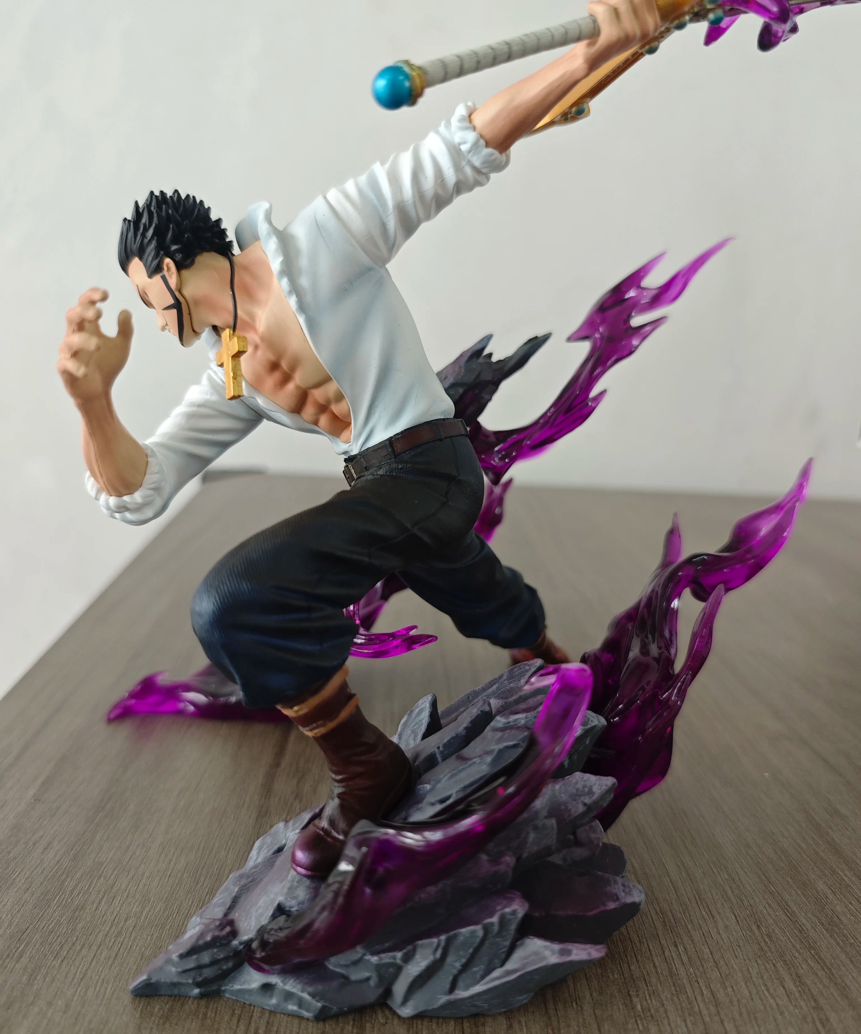 23cm One Piece Dracule Mihawk Figures Mi Hawk Anime Figure Action Figure Pvc Model Statue Collection Decoration Toys Gift Doll