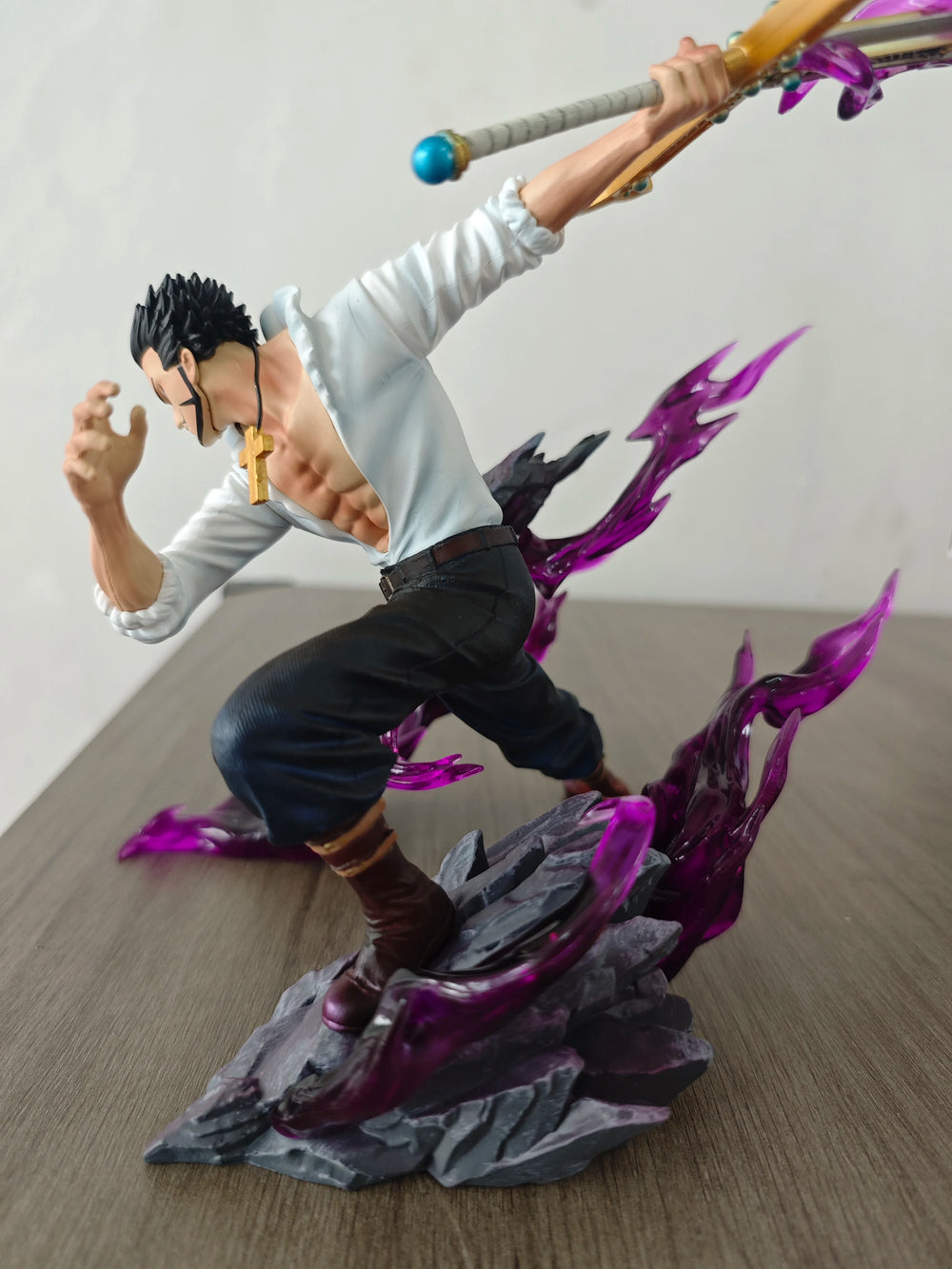One Piece Dracule Mihawk PVC Action Figure — 23cm Statue 5