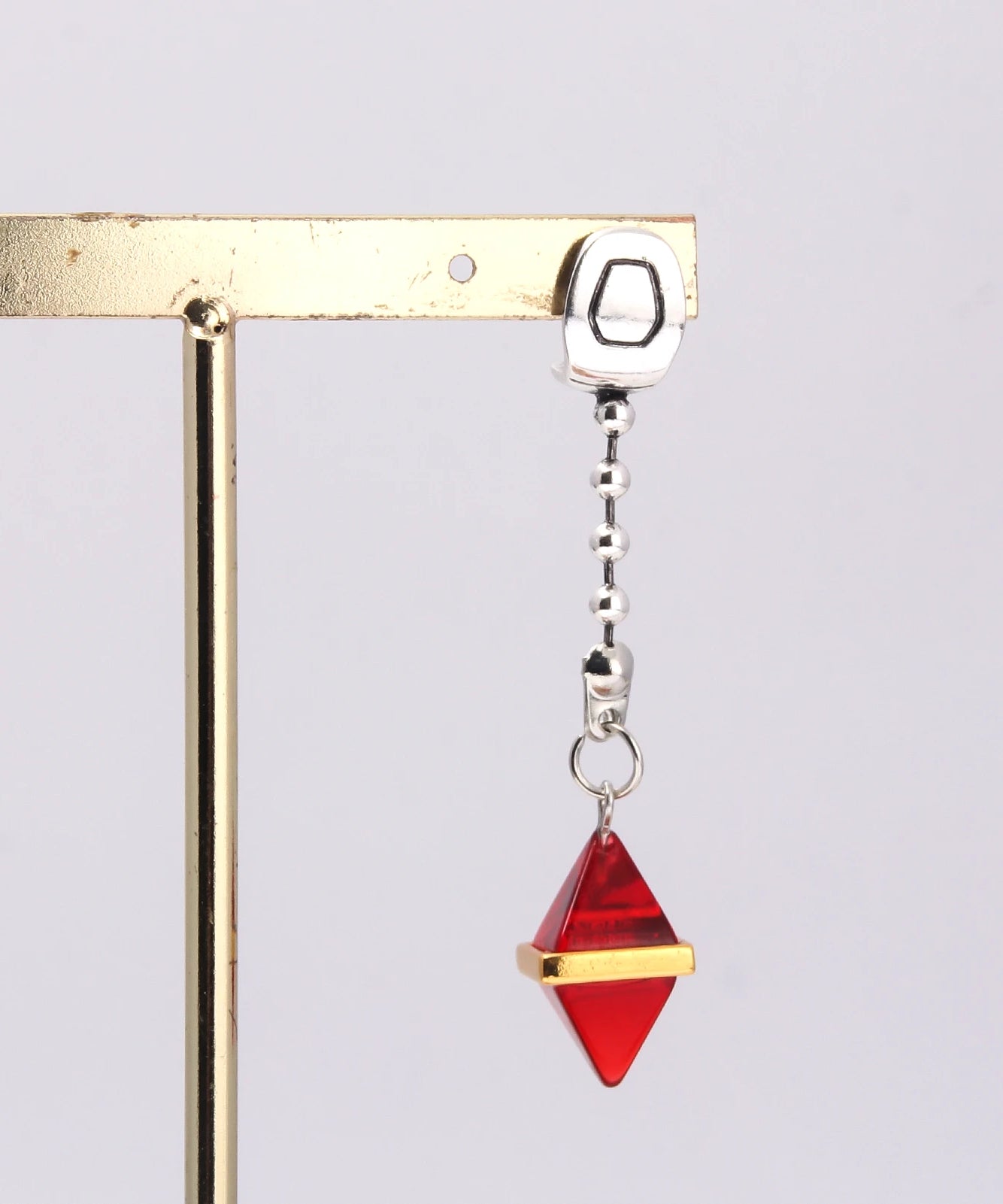 Kurapika Cosplay Ear Clip No Piercing Eardrop Anime Hunter x Hunter Drop Earrings for Women Men Jewelry Gift