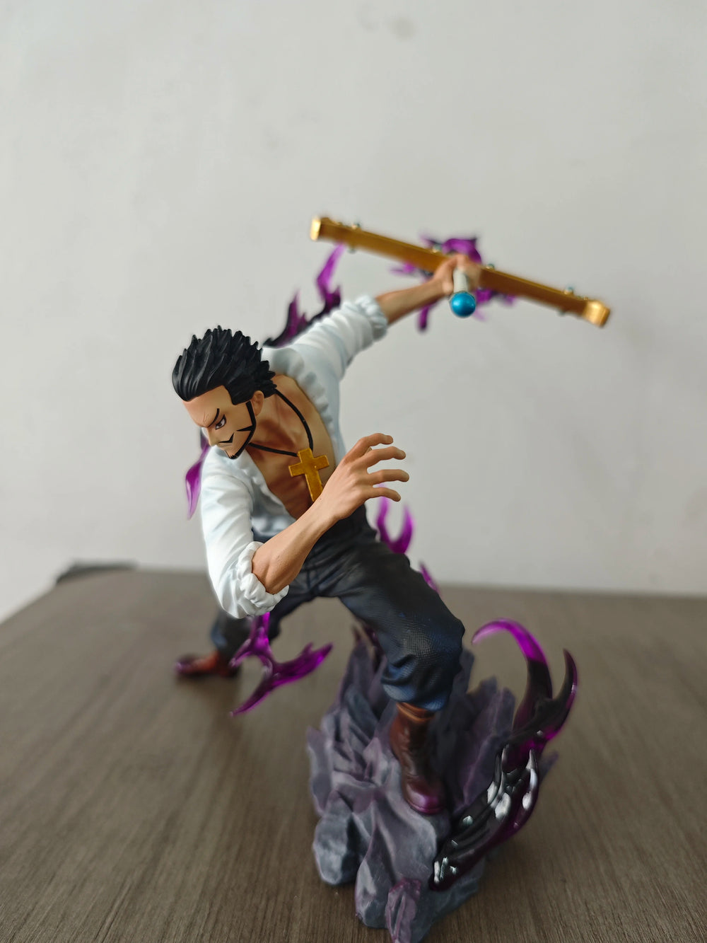 One Piece Dracule Mihawk PVC Action Figure — 23cm Statue 4