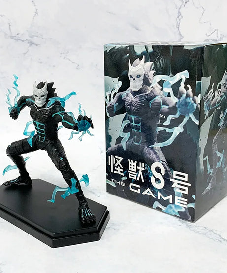 15CM Anime kaiju No.8 Figure Monster Anime Characteristics of Standing Posture And Punching Model Toy Gift Action Figure PVC