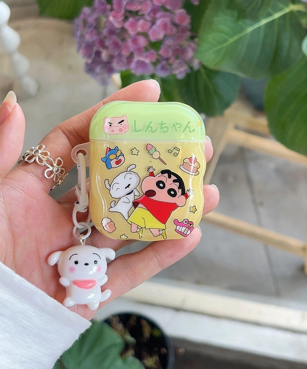 Shin-chan AirPods Case – Cute & Fun Anti-Drop Cover for Pro/Pro 2/3/4