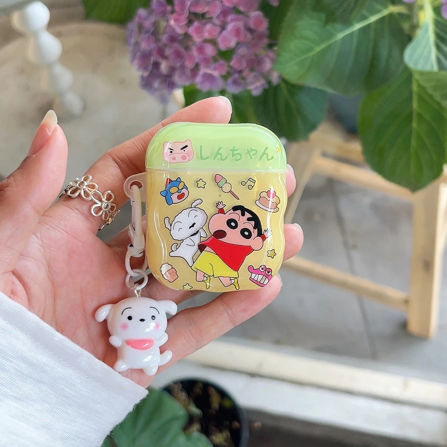 Shin-chan AirPods Case – Cute & Fun Anti-Drop Cover for Pro/Pro 2/3/4