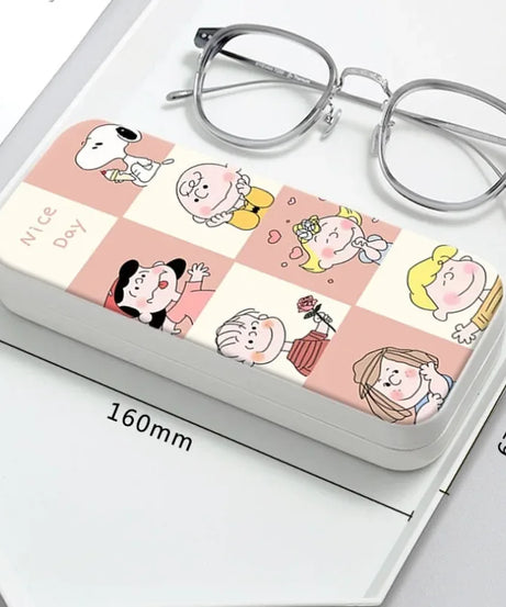 Snoopy Girl Korean Fresh Student Cute Disney Fashion Simple Anti-fall Portable Anti-Stress Folding Glasses Case