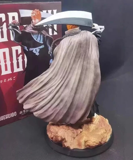 Bleach 33cm Kurosaki Ichigo Action Figures GK Kit Carrying Sword Model Wearing Cloak Sculpture Anime Toy Desktop Ornament Gift