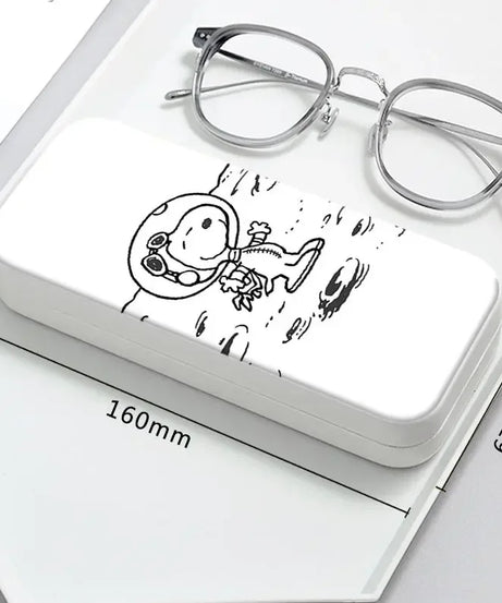 Snoopy Girl Korean Fresh Student Cute Disney Fashion Simple Anti-fall Portable Anti-Stress Folding Glasses Case