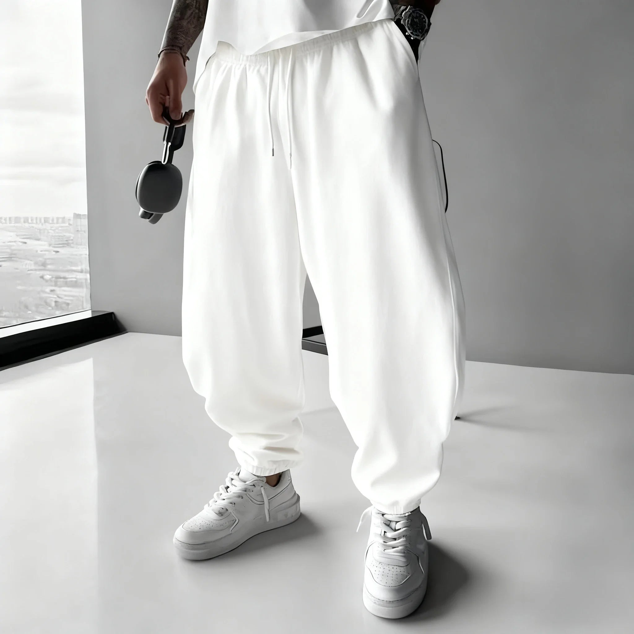 Pokémon Anime Cyndaquil Printed White Sweatpants Men's Autumn/Winter New Japanese Harajuku Loose Casual Tapered Pants