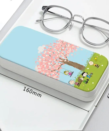 Snoopy Girl Korean Fresh Student Cute Disney Fashion Simple Anti-fall Portable Anti-Stress Folding Glasses Case