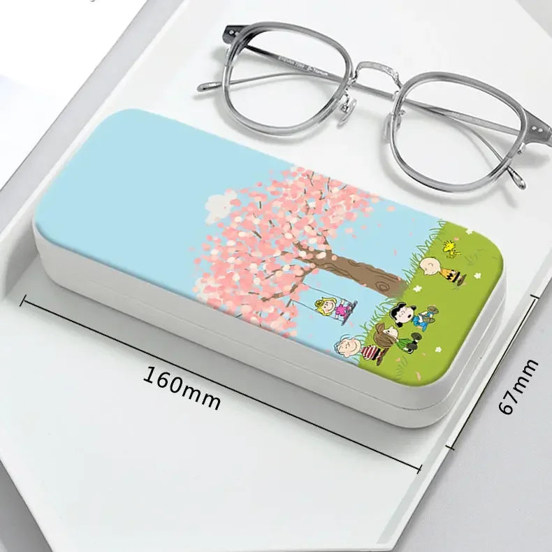 Snoopy Girl Korean Fresh Student Cute Disney Fashion Simple Anti-fall Portable Anti-Stress Folding Glasses Case