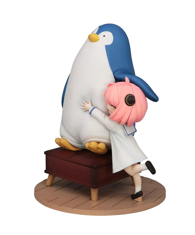 FURYU Exceed Creative Spy Family Anya Forger 19cm PVC Figure