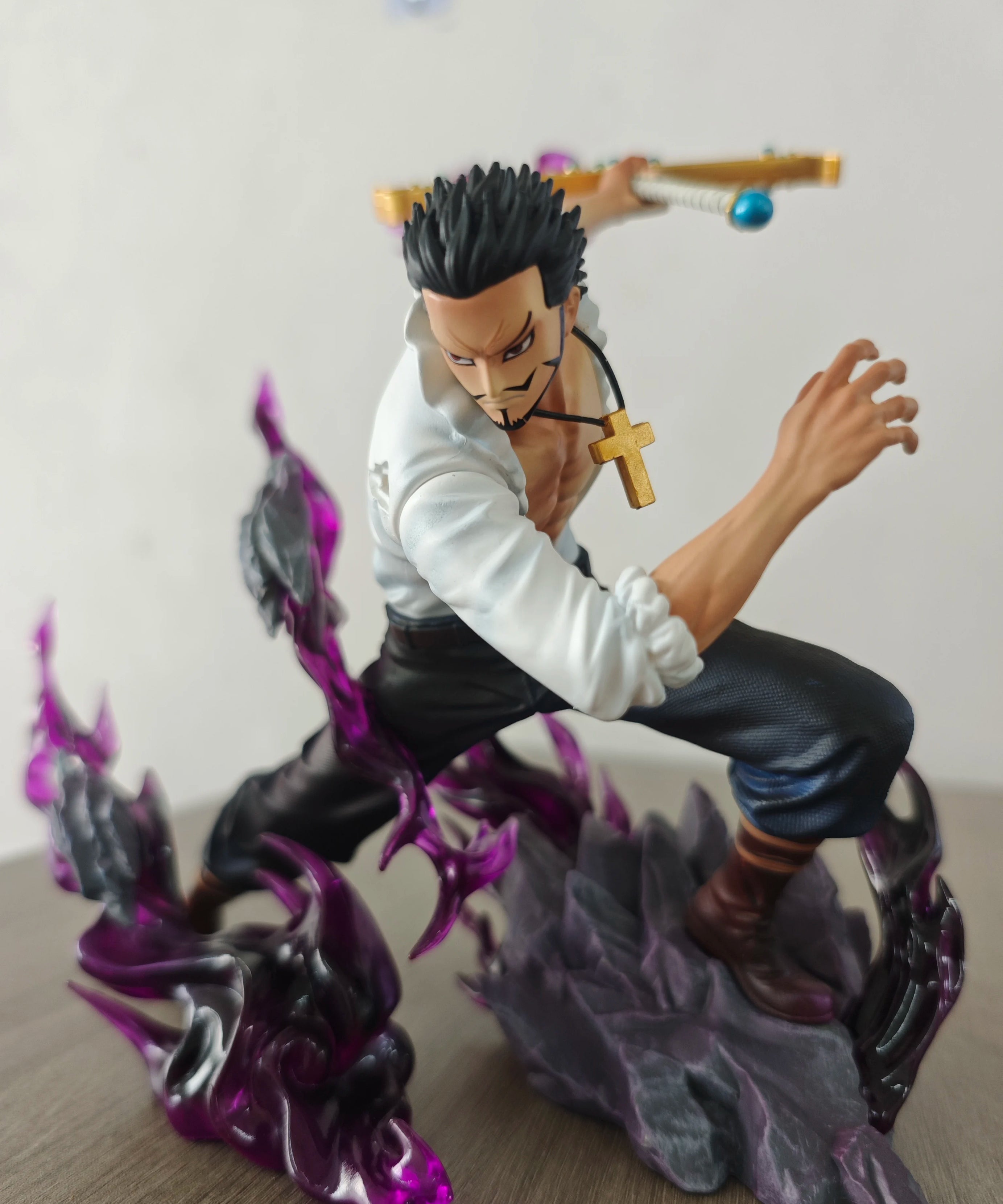 23cm One Piece Dracule Mihawk Figures Mi Hawk Anime Figure Action Figure Pvc Model Statue Collection Decoration Toys Gift Doll