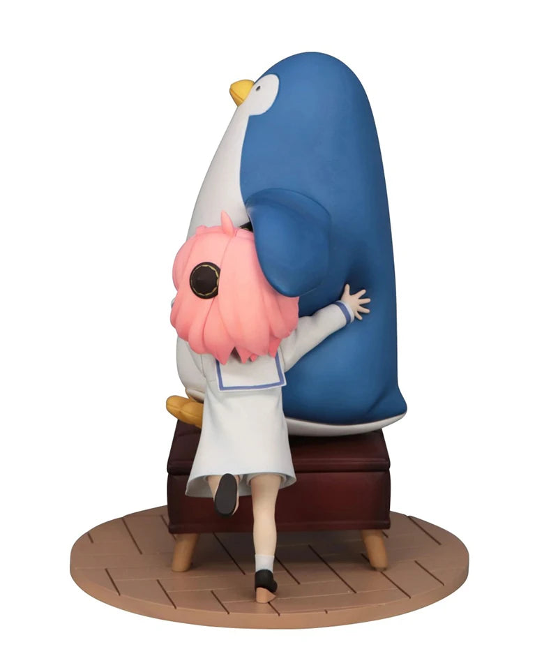 FURYU Exceed Creative Spy Family Anya Forger 19cm PVC Figure