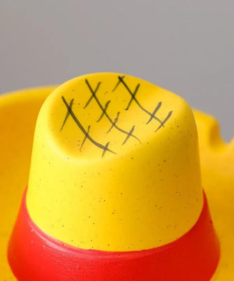 Creative cute One Piece Straw Hat Ceramic Ashtray Office Desktop Home Gaming Ashtray Personalized Gift for Boyfriend Decoratives