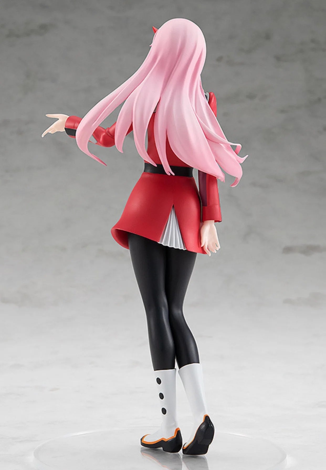 17cm DARLING in the FRANXX Zero Two 02 Anime Figurine Action Figure Collection Toys Christmas Gift Doll With Box
